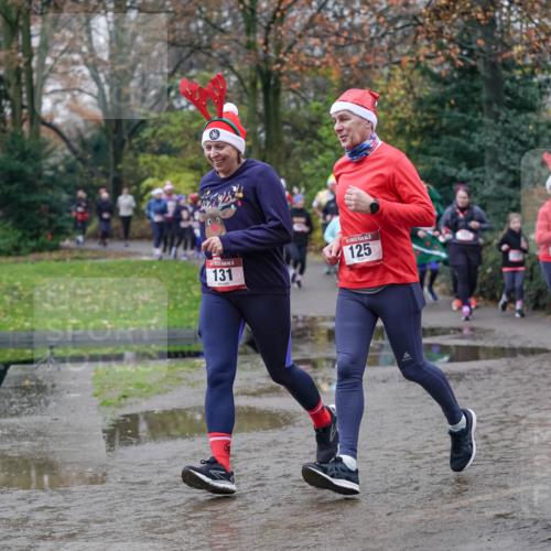 07.12.2025 - St. Pauli X-Mass-Run No. 15 Michael Burmester http://msf.ph/oto/9407362 07.12.2025 11:24:42 Laufen 131, 5, 125, 3620 meine-sportfotos.de