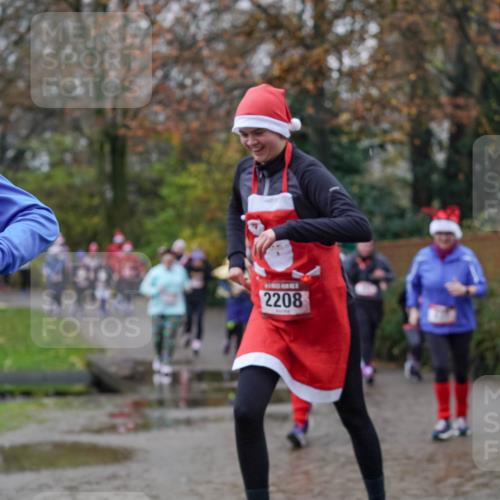 07.12.2025 - St. Pauli X-Mass-Run No. 15 Michael Burmester http://msf.ph/oto/9407386 07.12.2025 11:24:44 Laufen 15, 6, 2208 meine-sportfotos.de