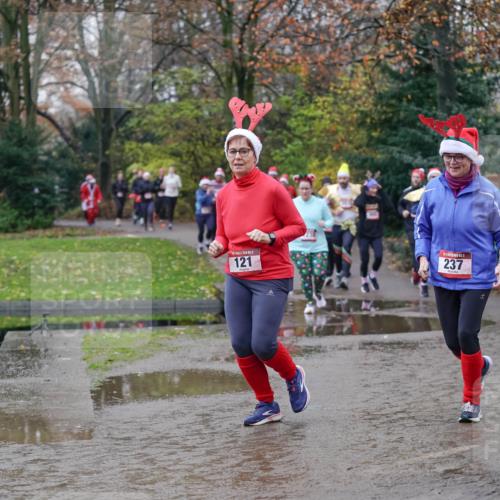 07.12.2025 - St. Pauli X-Mass-Run No. 15 Michael Burmester http://msf.ph/oto/9407398 07.12.2025 11:24:46 Laufen 121, 237, 283, 287 meine-sportfotos.de