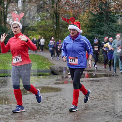 07.12.2025 - St. Pauli X-Mass-Run No. 15 Michael Burmester http://msf.ph/oto/9407404 07.12.2025 11:24:46 Laufen 121, 237, 283, 287 meine-sportfotos.de