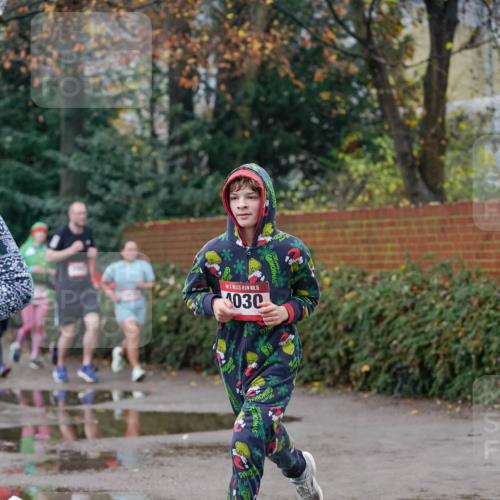 07.12.2025 - St. Pauli X-Mass-Run No. 15 Michael Burmester http://msf.ph/oto/9407510 07.12.2025 09:41:57 Laufen 030 meine-sportfotos.de