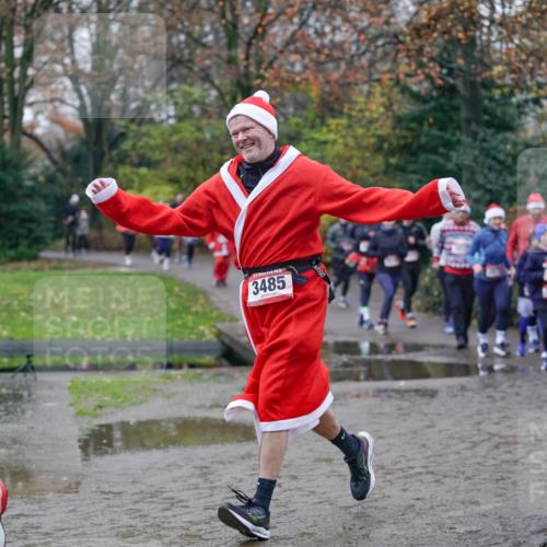 07.12.2025 - St. Pauli X-Mass-Run No. 15 Michael Burmester http://msf.ph/oto/9407515 07.12.2025 11:24:54 Laufen 3485 meine-sportfotos.de