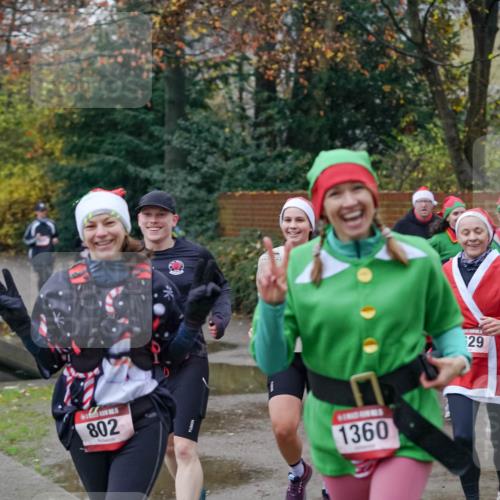 07.12.2025 - St. Pauli X-Mass-Run No. 15 Michael Burmester http://msf.ph/oto/9407573 07.12.2025 09:42:05 Laufen 802, 1360, 29 meine-sportfotos.de