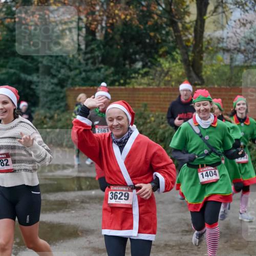 07.12.2025 - St. Pauli X-Mass-Run No. 15 Michael Burmester http://msf.ph/oto/9407585 07.12.2025 09:42:06 Laufen 82, 2861, 15, 3629, 1404 meine-sportfotos.de