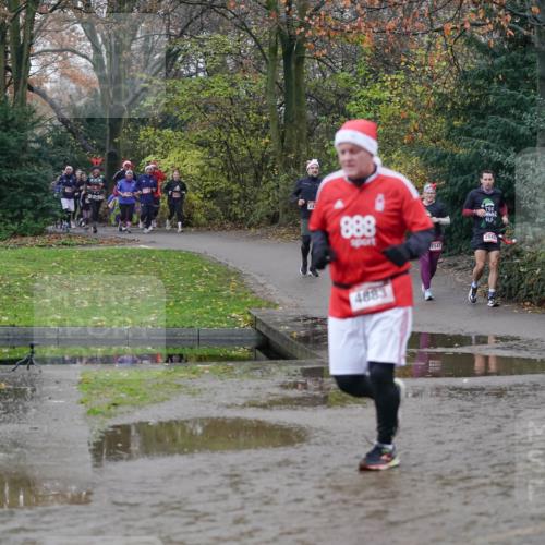 07.12.2025 - St. Pauli X-Mass-Run No. 15 Michael Burmester http://msf.ph/oto/9407628 07.12.2025 11:25:04 Laufen 888, 2547, 4883, 2121 meine-sportfotos.de