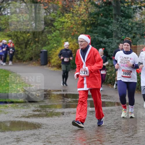 07.12.2025 - St. Pauli X-Mass-Run No. 15 Michael Burmester http://msf.ph/oto/9407645 07.12.2025 11:25:06 Laufen 2025, 2, 2121, 2547, 3800, 3798, 4003 meine-sportfotos.de
