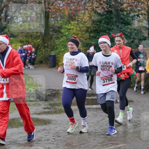 07.12.2025 - St. Pauli X-Mass-Run No. 15 Michael Burmester http://msf.ph/oto/9407657 07.12.2025 11:25:08 Laufen 121, 2023, 15, 3800, 15, 3798, 36, 4003 meine-sportfotos.de