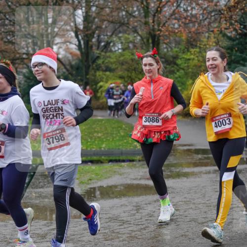 07.12.2025 - St. Pauli X-Mass-Run No. 15 Michael Burmester http://msf.ph/oto/9407678 07.12.2025 11:25:09 Laufen 3800, 2925, 5, 3798, 15, 3086, 4003, 25, 41 meine-sportfotos.de
