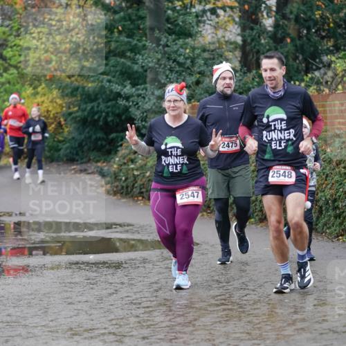 07.12.2025 - St. Pauli X-Mass-Run No. 15 Michael Burmester http://msf.ph/oto/9407705 07.12.2025 11:25:12 Laufen 2475, 2547, 2548 meine-sportfotos.de