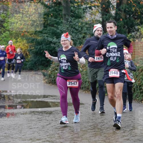07.12.2025 - St. Pauli X-Mass-Run No. 15 Michael Burmester http://msf.ph/oto/9407711 07.12.2025 11:25:12 Laufen 5, 2547, 2475, 2548 meine-sportfotos.de