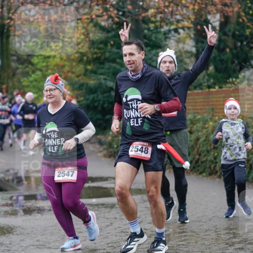 07.12.2025 - St. Pauli X-Mass-Run No. 15 Michael Burmester http://msf.ph/oto/9407723 07.12.2025 11:25:13 Laufen 15, 2548, 15, 2547 meine-sportfotos.de