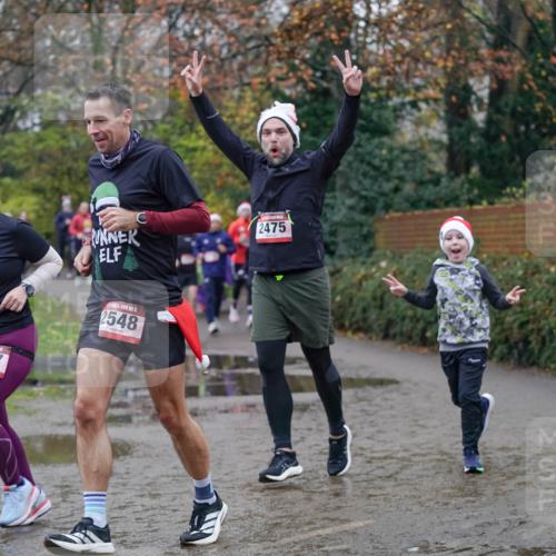 07.12.2025 - St. Pauli X-Mass-Run No. 15 Michael Burmester http://msf.ph/oto/9407732 07.12.2025 11:25:14 Laufen 15, 2548, 2547, 2475 meine-sportfotos.de