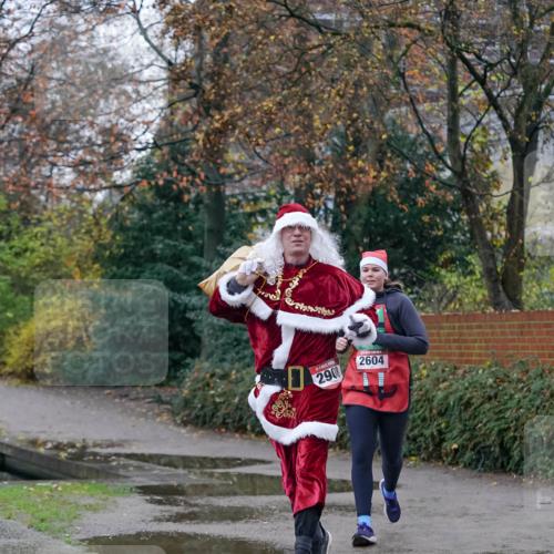 07.12.2025 - St. Pauli X-Mass-Run No. 15 Michael Burmester http://msf.ph/oto/9407740 07.12.2025 09:42:26 Laufen 2908, 2604 meine-sportfotos.de