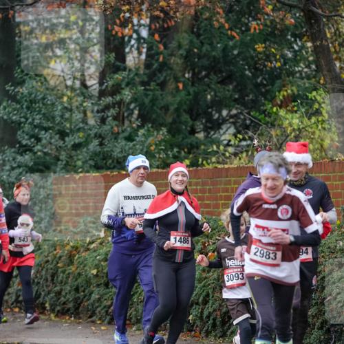 07.12.2025 - St. Pauli X-Mass-Run No. 15 Michael Burmester http://msf.ph/oto/9407929 07.12.2025 09:42:56 Laufen 543, 1486, 3093, 94, 2983 meine-sportfotos.de
