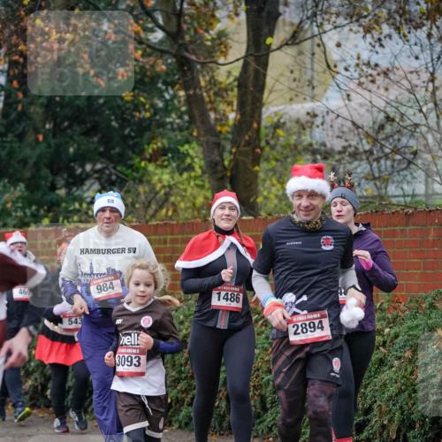 07.12.2025 - St. Pauli X-Mass-Run No. 15 Michael Burmester http://msf.ph/oto/9407947 07.12.2025 09:42:58 Laufen 460, 984, 543, 15, 3093, 345, 1486, 5, 2894 meine-sportfotos.de