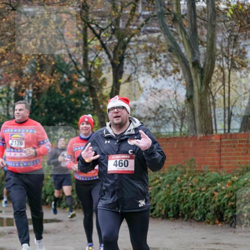 07.12.2025 - St. Pauli X-Mass-Run No. 15 Michael Burmester http://msf.ph/oto/9408004 07.12.2025 09:43:03 Laufen 2126, 1185, 15, 460 meine-sportfotos.de