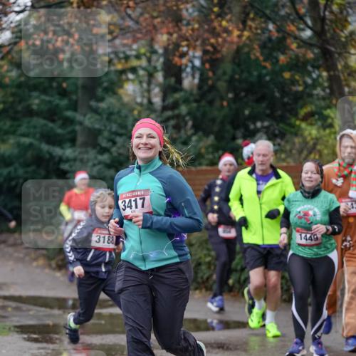 07.12.2025 - St. Pauli X-Mass-Run No. 15 Michael Burmester http://msf.ph/oto/9408045 07.12.2025 09:43:08 Laufen 3188, 15, 3417, 1449 meine-sportfotos.de