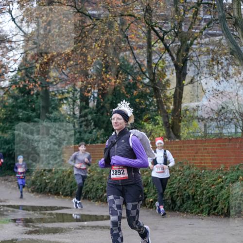 07.12.2025 - St. Pauli X-Mass-Run No. 15 Michael Burmester http://msf.ph/oto/9408256 07.12.2025 09:43:31 Laufen 2510, 3892 meine-sportfotos.de