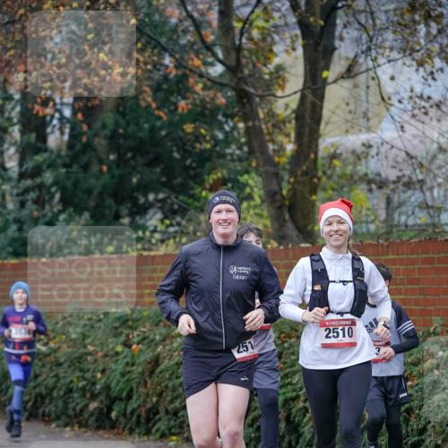 07.12.2025 - St. Pauli X-Mass-Run No. 15 Michael Burmester http://msf.ph/oto/9408277 07.12.2025 09:43:33 Laufen 251, 2510, 3 meine-sportfotos.de