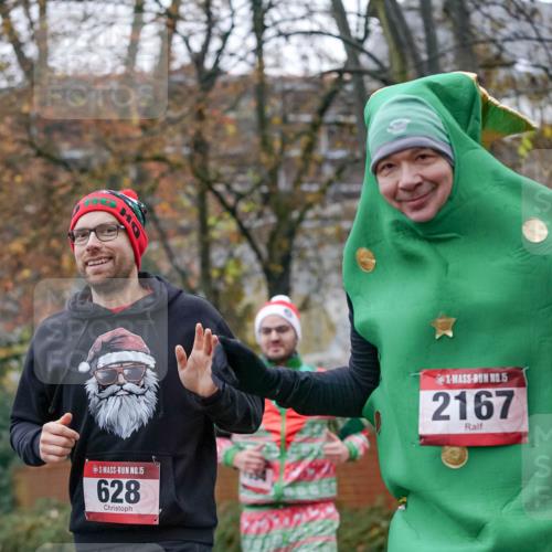 07.12.2025 - St. Pauli X-Mass-Run No. 15 Michael Burmester http://msf.ph/oto/9408417 07.12.2025 09:43:47 Laufen 15, 628, 900, 15, 2167 meine-sportfotos.de