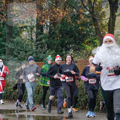 07.12.2025 - St. Pauli X-Mass-Run No. 15 Michael Burmester http://msf.ph/oto/9408465 07.12.2025 09:43:53 Laufen 2691, 707, 10, 4626, 46, 4624 meine-sportfotos.de