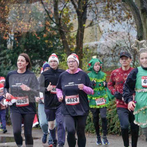 07.12.2025 - St. Pauli X-Mass-Run No. 15 Michael Burmester http://msf.ph/oto/9408498 07.12.2025 09:43:56 Laufen 5, 4626, 646, 15, 4624, 1050, 46 meine-sportfotos.de