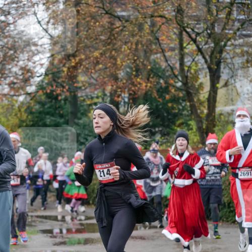 07.12.2025 - St. Pauli X-Mass-Run No. 15 Michael Burmester http://msf.ph/oto/9408534 07.12.2025 09:43:59 Laufen 15, 214, 2691 meine-sportfotos.de