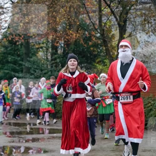 07.12.2025 - St. Pauli X-Mass-Run No. 15 Michael Burmester http://msf.ph/oto/9408540 07.12.2025 09:44:00 Laufen 26, 148, 15, 2691, 02 meine-sportfotos.de