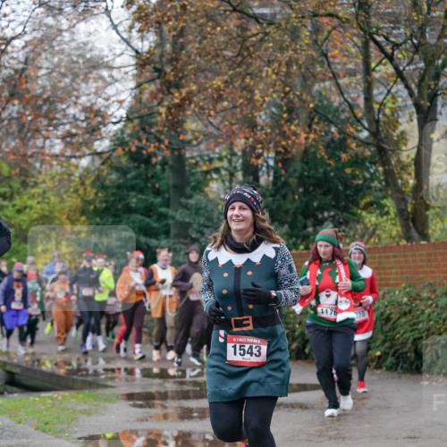 07.12.2025 - St. Pauli X-Mass-Run No. 15 Michael Burmester http://msf.ph/oto/9408708 07.12.2025 09:44:19 Laufen 15, 1543, 1176 meine-sportfotos.de