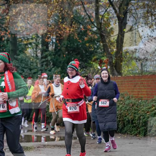 07.12.2025 - St. Pauli X-Mass-Run No. 15 Michael Burmester http://msf.ph/oto/9408726 07.12.2025 09:44:22 Laufen 76, 562, 970 meine-sportfotos.de