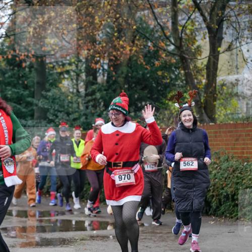 07.12.2025 - St. Pauli X-Mass-Run No. 15 Michael Burmester http://msf.ph/oto/9408735 07.12.2025 09:44:22 Laufen 25, 970, 110, 562 meine-sportfotos.de
