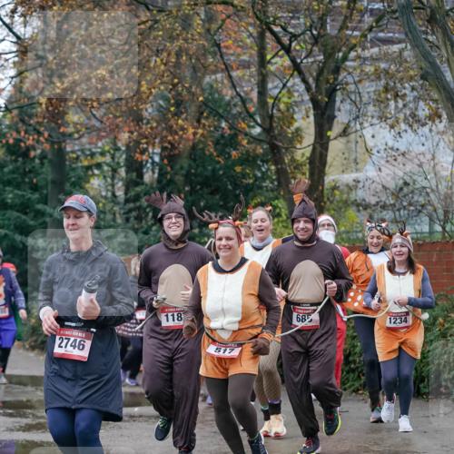 07.12.2025 - St. Pauli X-Mass-Run No. 15 Michael Burmester http://msf.ph/oto/9408762 07.12.2025 09:44:25 Laufen 15, 2746, 118, 517, 68, 1234 meine-sportfotos.de