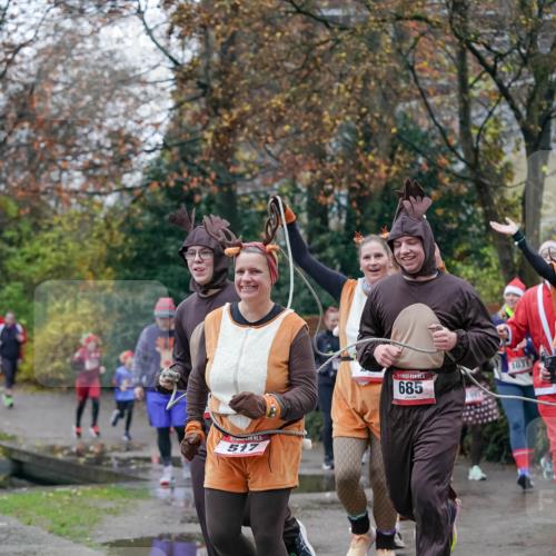 07.12.2025 - St. Pauli X-Mass-Run No. 15 Michael Burmester http://msf.ph/oto/9408777 07.12.2025 09:44:26 Laufen 15, 517, 685, 1031 meine-sportfotos.de