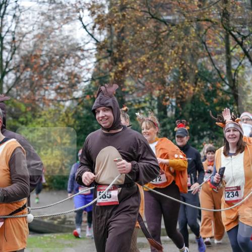 07.12.2025 - St. Pauli X-Mass-Run No. 15 Michael Burmester http://msf.ph/oto/9408789 07.12.2025 09:44:27 Laufen 15, 85, 12, 1234 meine-sportfotos.de