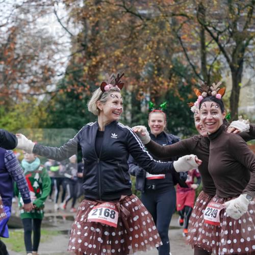 07.12.2025 - St. Pauli X-Mass-Run No. 15 Michael Burmester http://msf.ph/oto/9408843 07.12.2025 09:44:31 Laufen 15, 2168, 2249 meine-sportfotos.de