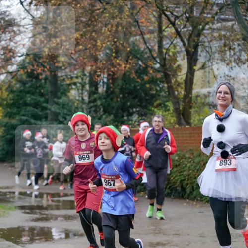 07.12.2025 - St. Pauli X-Mass-Run No. 15 Michael Burmester http://msf.ph/oto/9408863 07.12.2025 09:44:34 Laufen 5, 969, 15, 967, 015, 893 meine-sportfotos.de