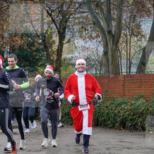 07.12.2025 - St. Pauli X-Mass-Run No. 15 Michael Burmester http://msf.ph/oto/9408899 07.12.2025 09:44:38 Laufen 4552 meine-sportfotos.de