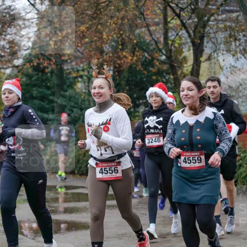 07.12.2025 - St. Pauli X-Mass-Run No. 15 Michael Burmester http://msf.ph/oto/9408932 07.12.2025 09:44:40 Laufen 15, 4556, 3246, 15, 4559 meine-sportfotos.de