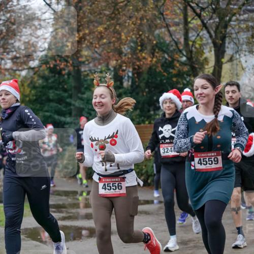 07.12.2025 - St. Pauli X-Mass-Run No. 15 Michael Burmester http://msf.ph/oto/9408935 07.12.2025 09:44:40 Laufen 15, 4556, 324, 15, 4559 meine-sportfotos.de