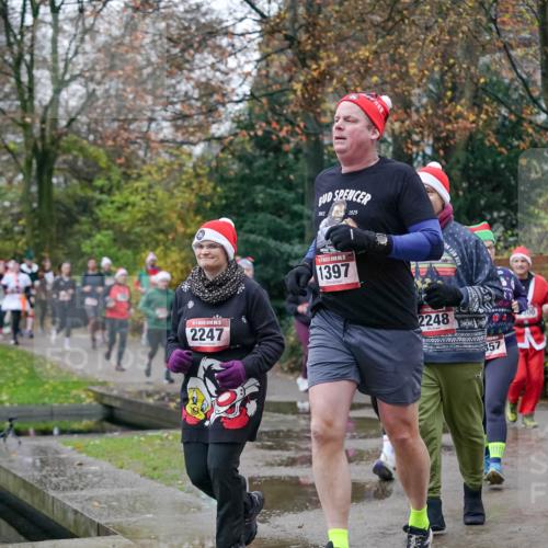 07.12.2025 - St. Pauli X-Mass-Run No. 15 Michael Burmester http://msf.ph/oto/9408992 07.12.2025 09:44:49 Laufen 15, 2247, 1929, 15, 1397, 2248, 57, 300 meine-sportfotos.de