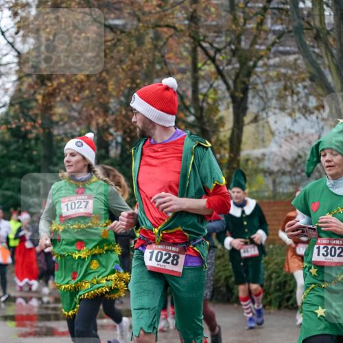 07.12.2025 - St. Pauli X-Mass-Run No. 15 Michael Burmester http://msf.ph/oto/9409075 07.12.2025 09:45:00 Laufen 1027, 15, 1028, 15, 1302 meine-sportfotos.de