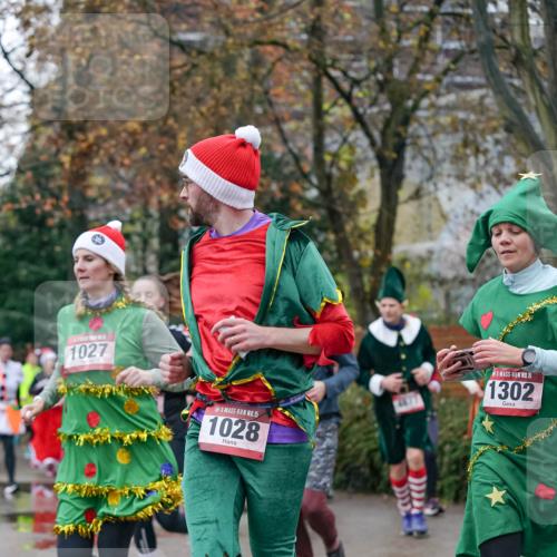 07.12.2025 - St. Pauli X-Mass-Run No. 15 Michael Burmester http://msf.ph/oto/9409078 07.12.2025 09:45:00 Laufen 1027, 15, 1028, 15, 1302 meine-sportfotos.de