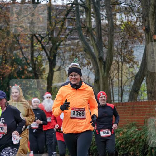 07.12.2025 - St. Pauli X-Mass-Run No. 15 Michael Burmester http://msf.ph/oto/9409147 07.12.2025 09:45:09 Laufen 15, 70, 2569, 1369, 468 meine-sportfotos.de