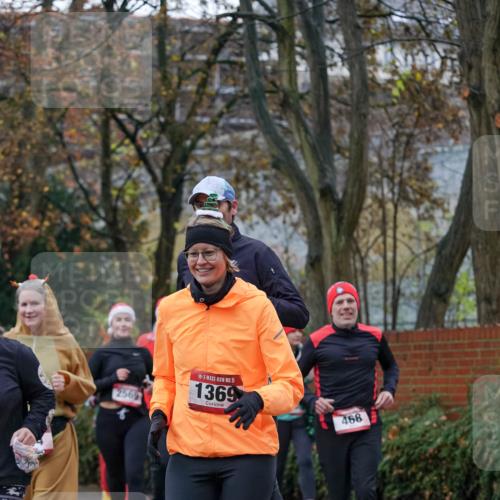 07.12.2025 - St. Pauli X-Mass-Run No. 15 Michael Burmester http://msf.ph/oto/9409152 07.12.2025 09:45:09 Laufen 2569, 15, 1369, 468 meine-sportfotos.de