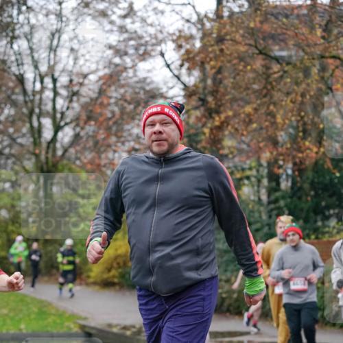 07.12.2025 - St. Pauli X-Mass-Run No. 15 Michael Burmester http://msf.ph/oto/9409253 07.12.2025 09:45:19 Laufen 4658 meine-sportfotos.de