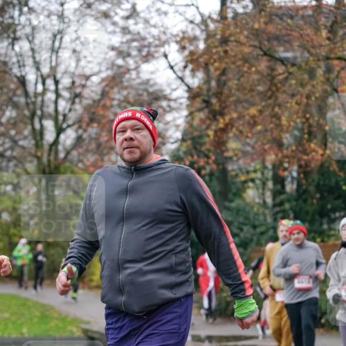 07.12.2025 - St. Pauli X-Mass-Run No. 15 Michael Burmester http://msf.ph/oto/9409256 07.12.2025 09:45:19 Laufen  meine-sportfotos.de