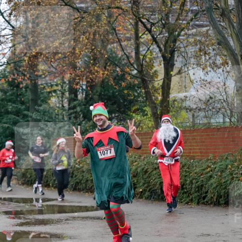 07.12.2025 - St. Pauli X-Mass-Run No. 15 Michael Burmester http://msf.ph/oto/9409394 07.12.2025 09:45:34 Laufen 2711, 1077, 1070 meine-sportfotos.de