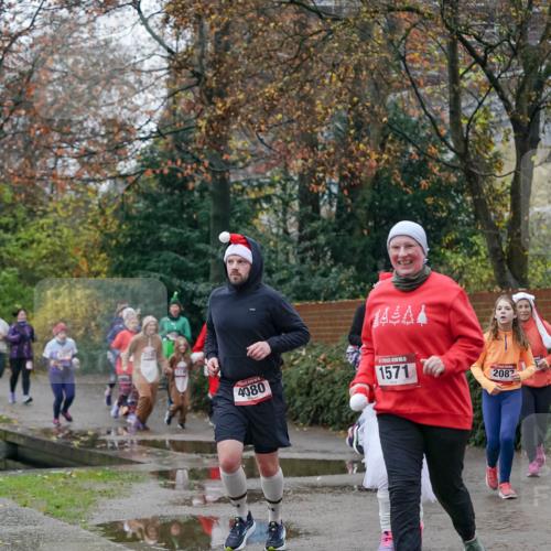 07.12.2025 - St. Pauli X-Mass-Run No. 15 Michael Burmester http://msf.ph/oto/9409469 07.12.2025 09:45:42 Laufen 144, 4080, 1571, 2082 meine-sportfotos.de