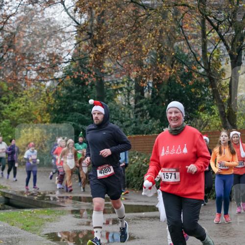 07.12.2025 - St. Pauli X-Mass-Run No. 15 Michael Burmester http://msf.ph/oto/9409472 07.12.2025 09:45:42 Laufen 4080, 1571, 266, 083 meine-sportfotos.de