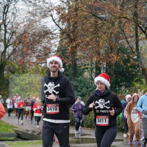 07.12.2025 - St. Pauli X-Mass-Run No. 15 Michael Burmester http://msf.ph/oto/9409522 07.12.2025 09:45:47 Laufen 15, 3410, 1148, 15, 3411 meine-sportfotos.de